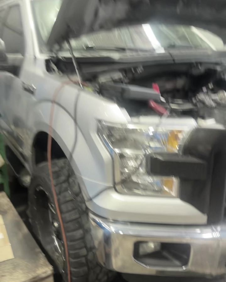 Ford F-150 en el taller